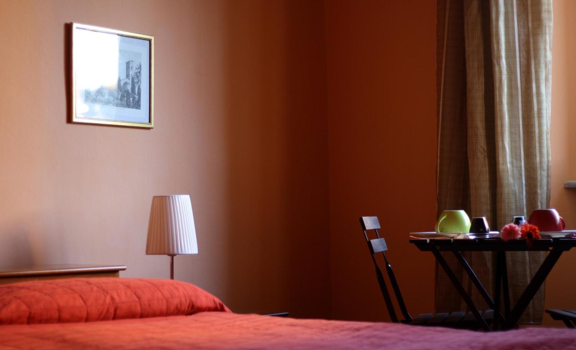 A Due Passi Dal Treno Apartment Pisa Exterior photo