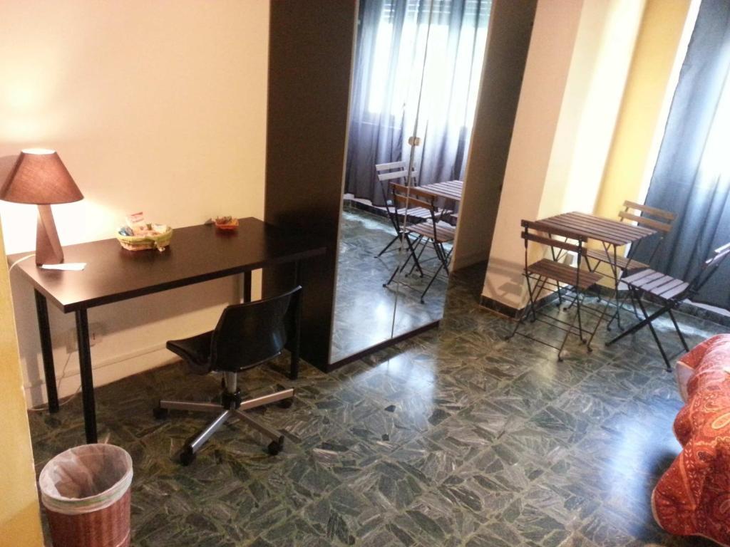 A Due Passi Dal Treno Apartment Pisa Room photo